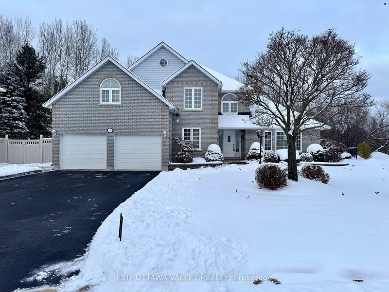 127 Owens St, Pembroke, K8A 8K1 | Image 2