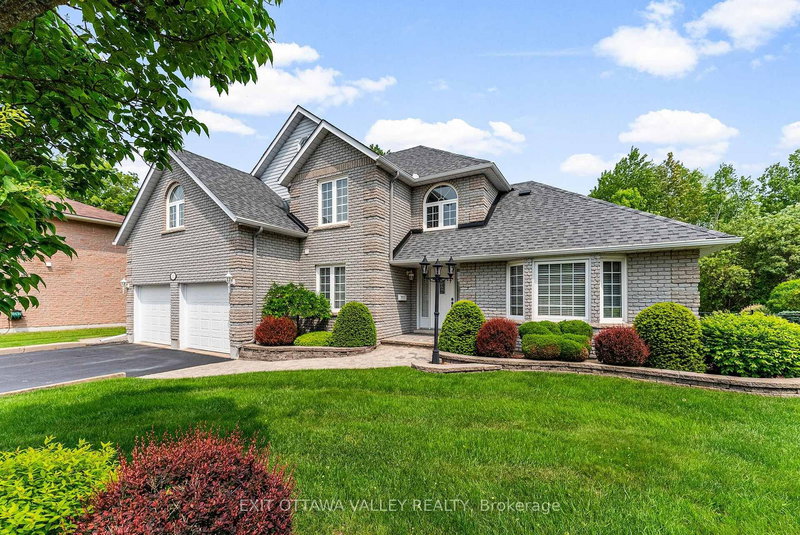 127 Owens St, Pembroke, K8A 8K1 | Image 3