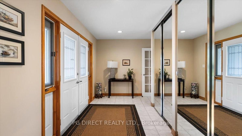 26 Bridlewood Lane, Quinte West, K8V 6N4 | Image 3