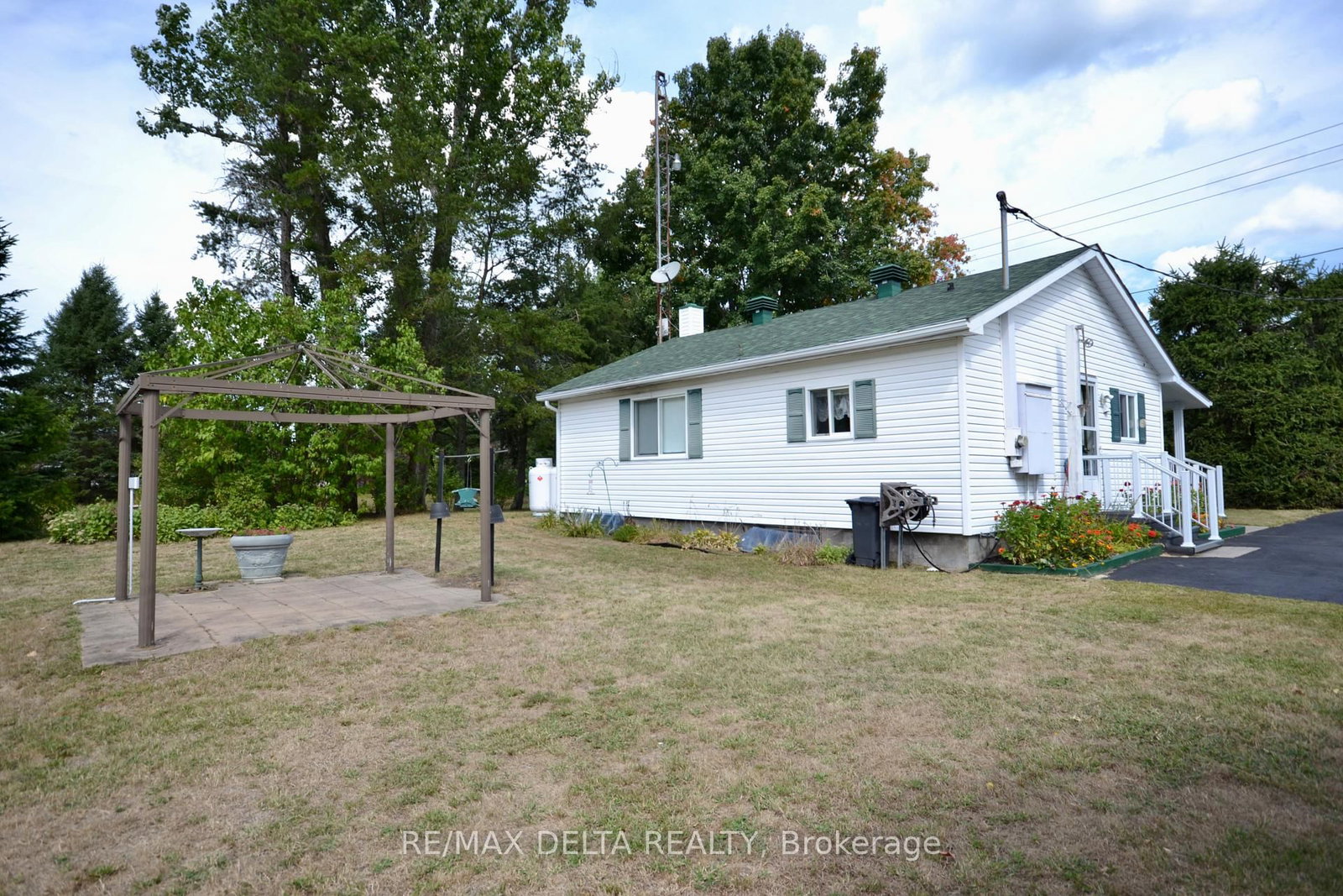 Listing Image 20