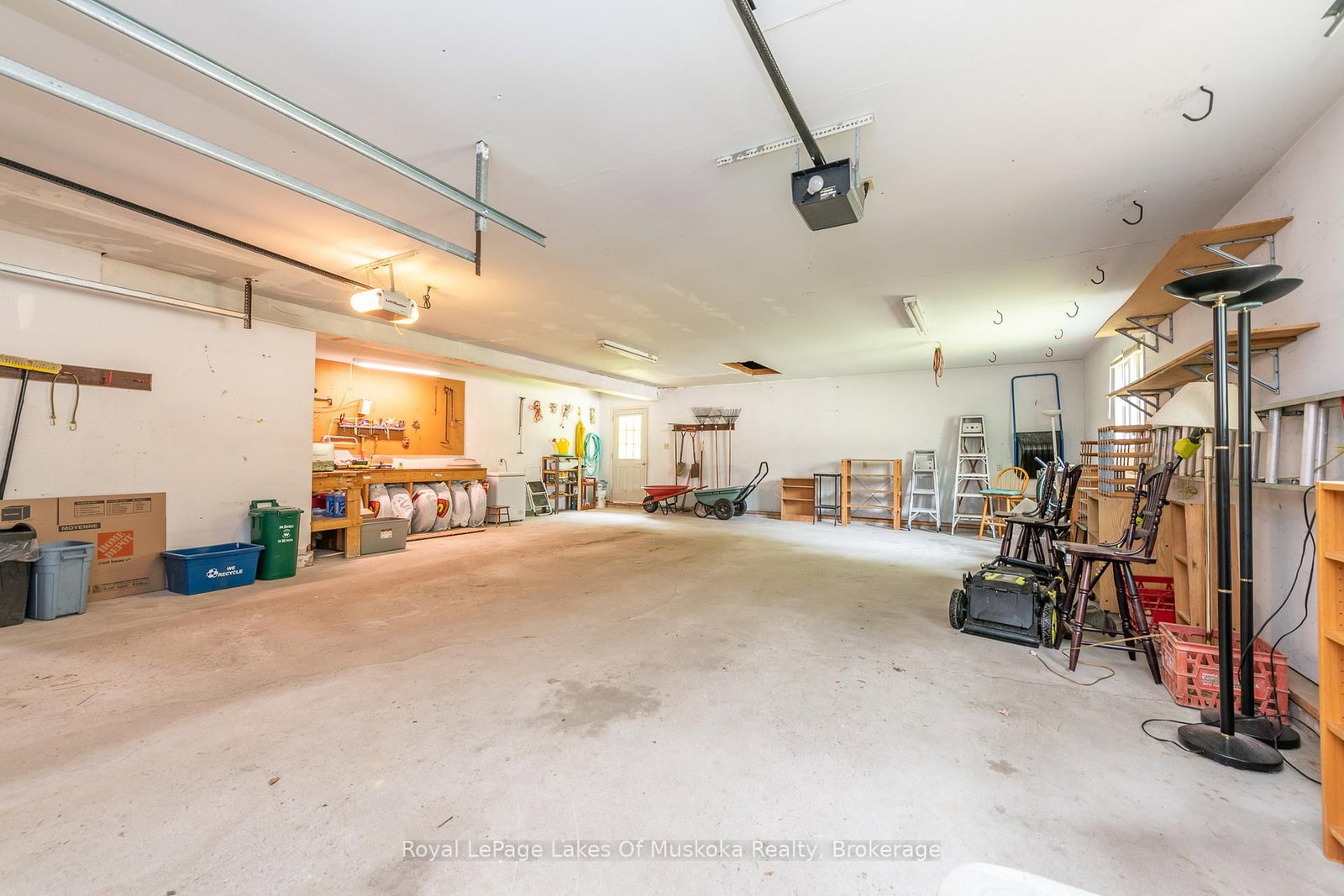 Listing Image 29