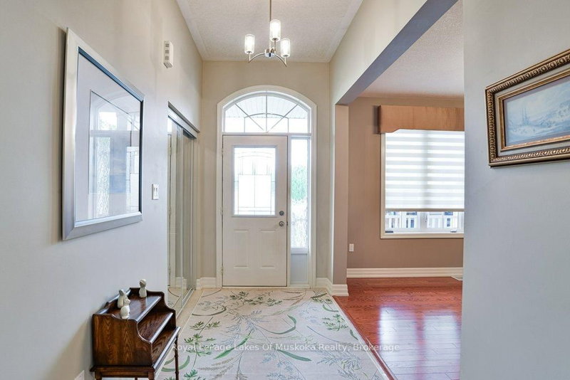 12 Pheasant Ru, Bracebridge, P1L 0A9 | Image 2