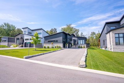 102 Goldie Court, Blue Mountains, Ontario image-0-3