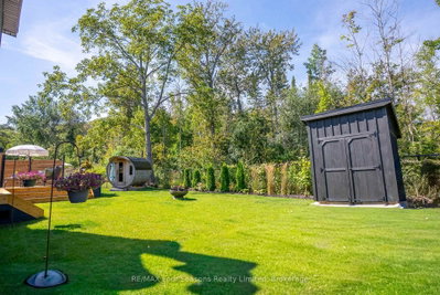 102 Goldie Court • Blue Mountains, ON photo 9