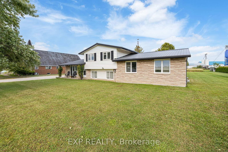 7884 RAWLINGS Rd, Lambton Shores, N0N 1J0 | Image 2