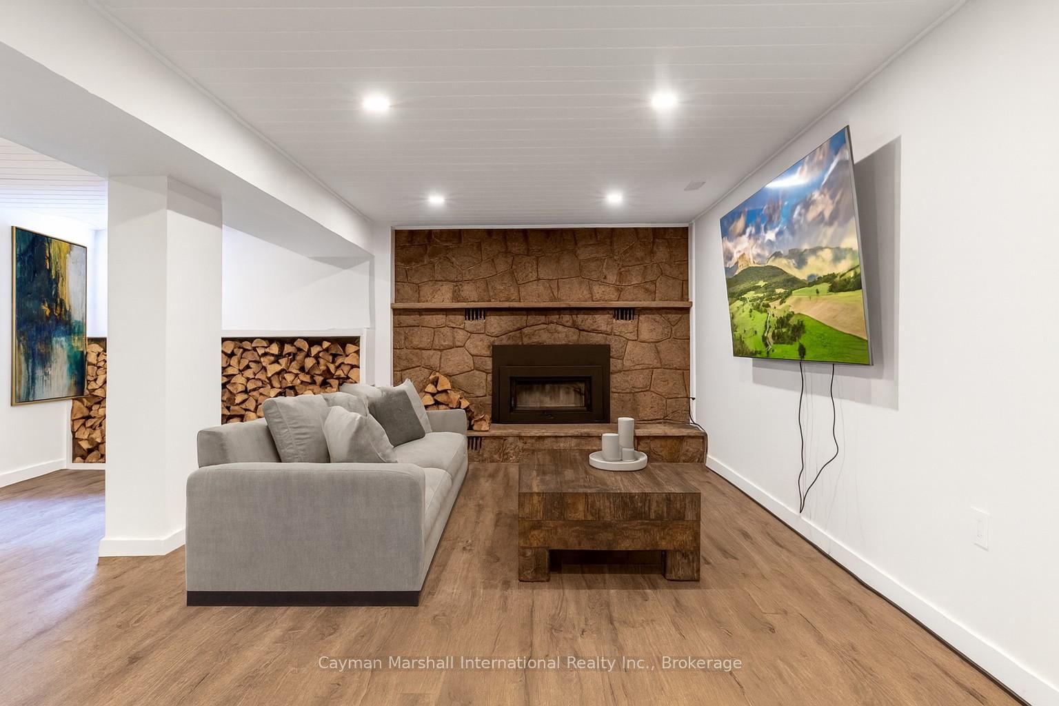 Listing Image 21