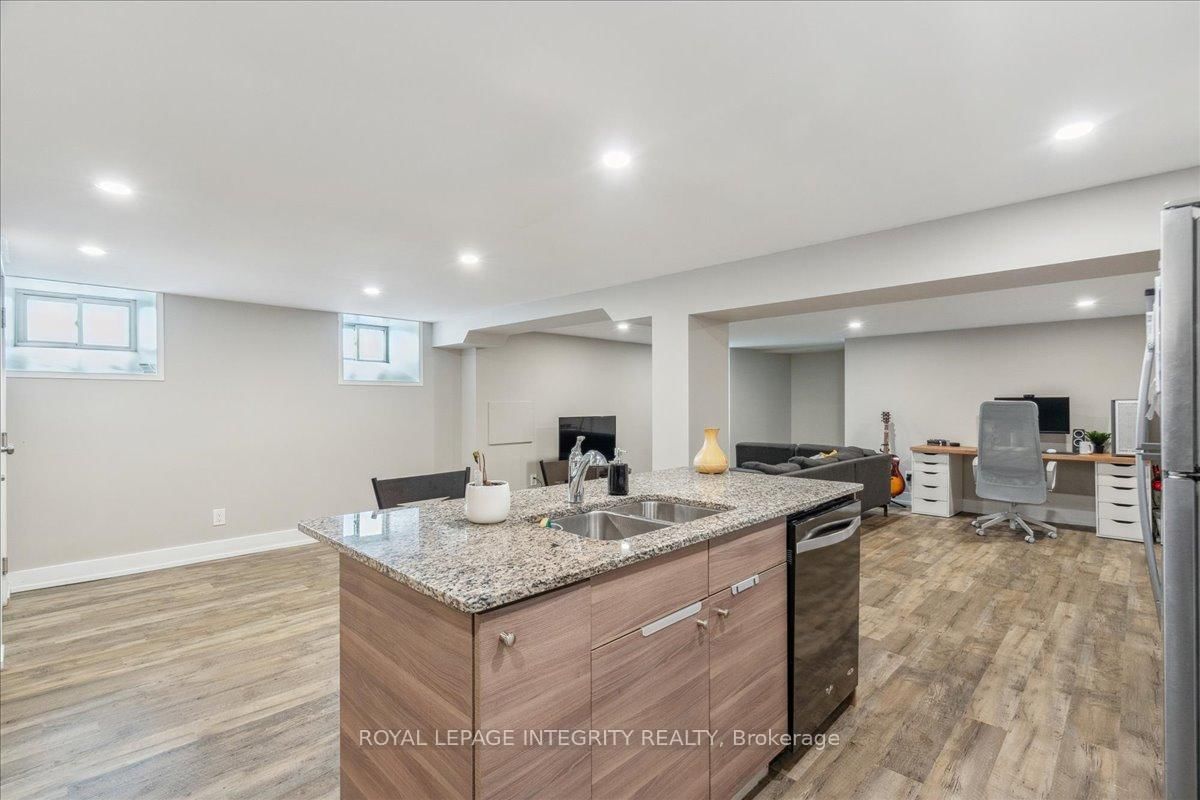 468-470 Besserer Street - Photo 33