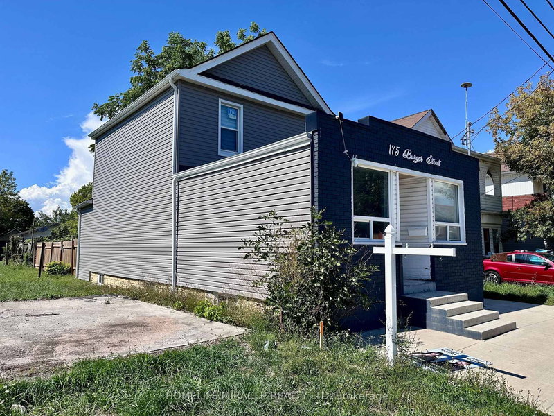 175 Burgar St, Welland, L3B 2T3 | Image 2