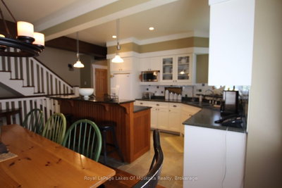 Unit V  3, W 5 — 1020 BIRCH GLEN Road — photo 5
