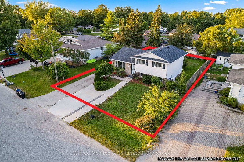 517 Wales Dr, Saugeen Shores, N0H 2C1 | Image 3