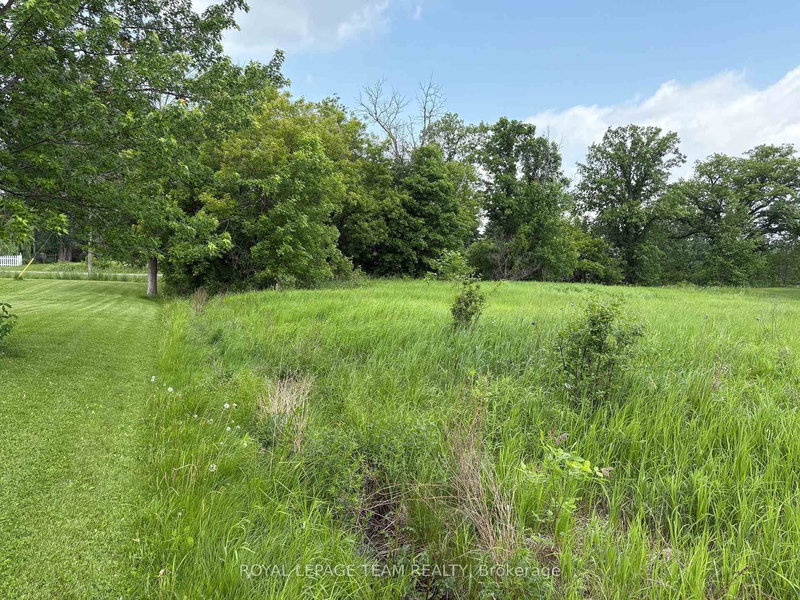 161 Old Pakenham Rd, Fitzroy Harbour, K0A 1X0 | Image 2