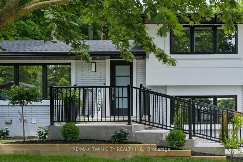 162 Greenbrook Dr, Kitchener, N2M 4J7 | Image 3