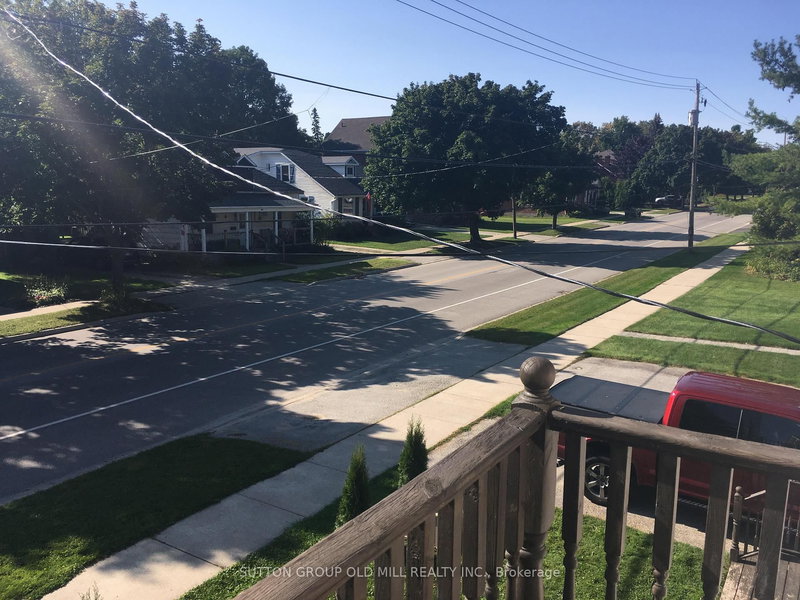 124 Bruce St S, Blue Mountains, N0H 2P0 | Image 2