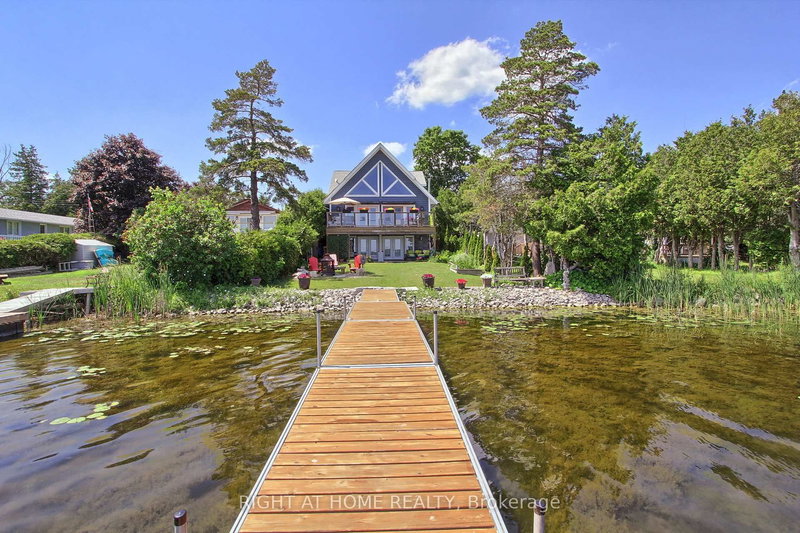 26 Beach Rd, Kawartha Lakes, K0M 2C0 | Image 2