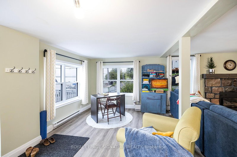 111 Hazel St, Kawartha Lakes, K0M 1L0 | Image 2