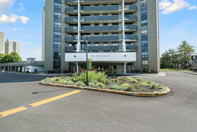 1904 - 900 Dynes Road