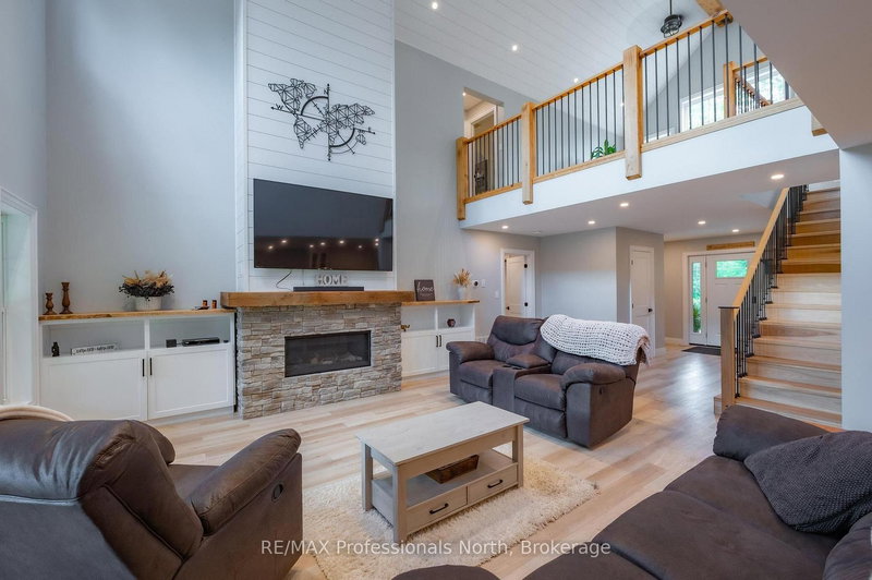 1677 Hospitality Rd, Minden Hills, K0M 2K0 | Image 2