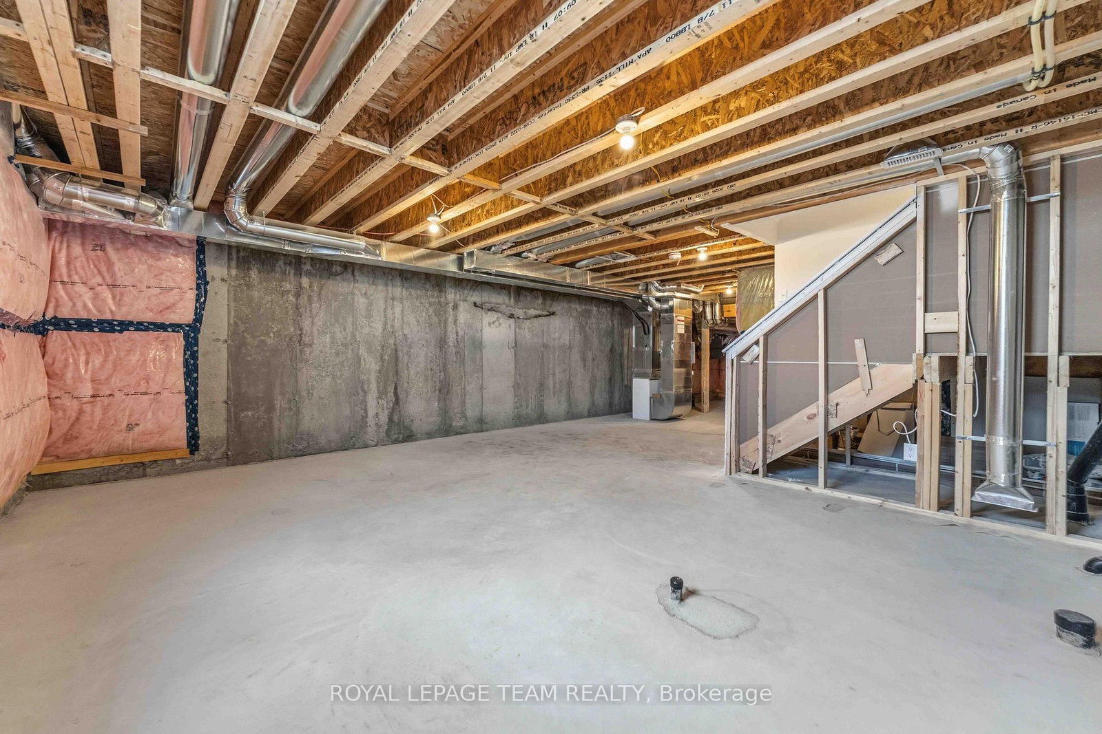 764 Fairline Row • Kanata, ON photo 29