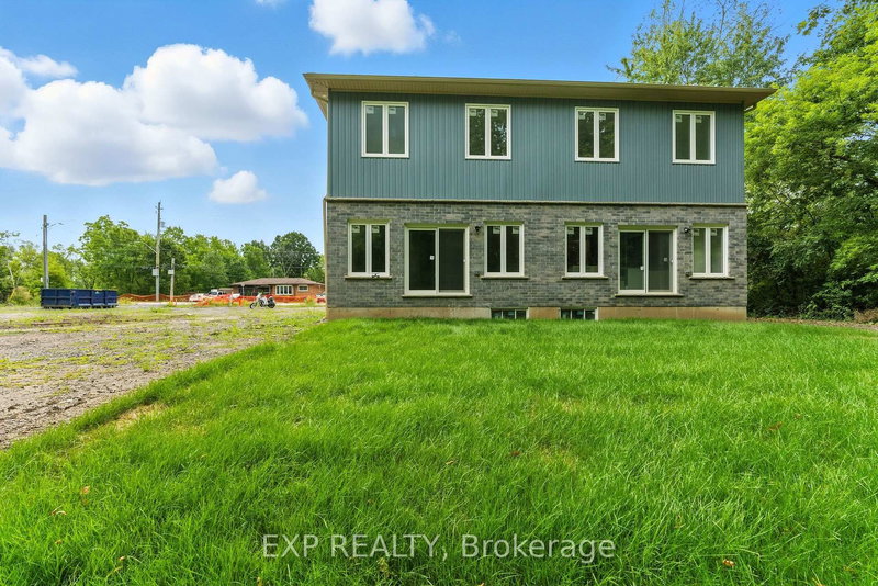 116 Forks Rd E, Welland, L3B 5K5 | Image 2