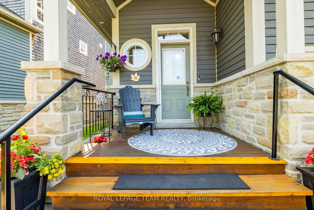 19 Turtle Point Private