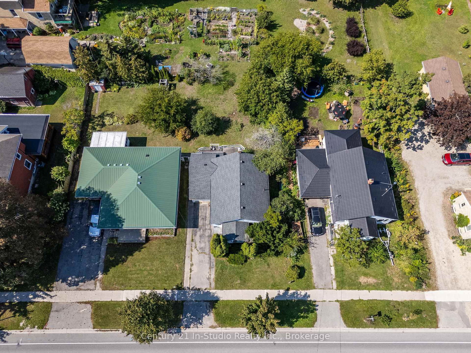 Listing Image 7