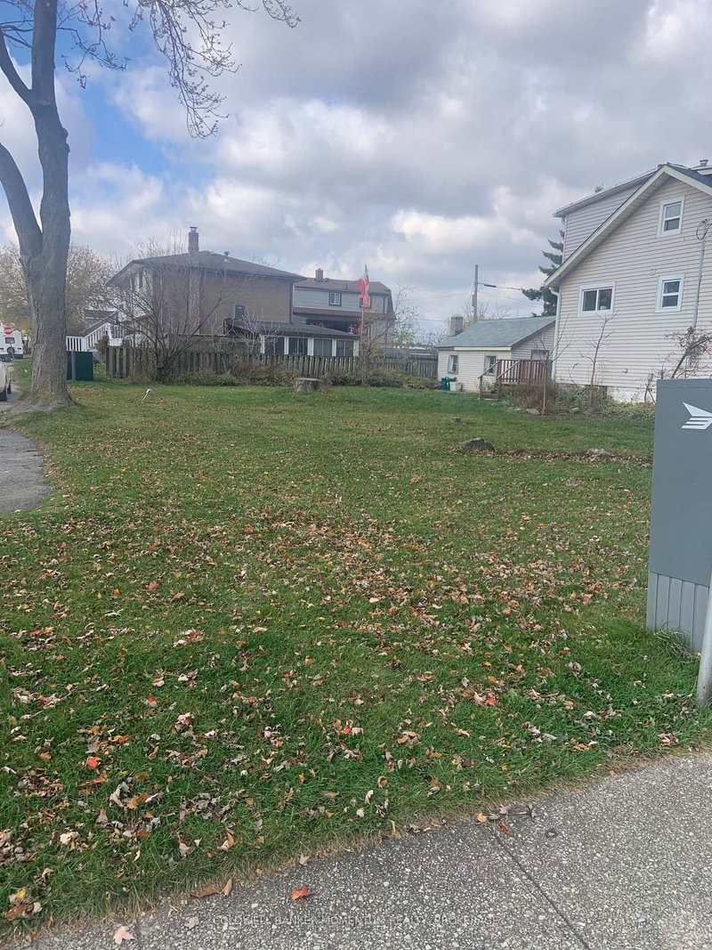 652 Steele St, Port Colborne, L3K 4Y9 | Image 3