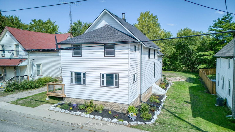 13 Kingston St, Rideau Lakes, K0G 1E0 | Image 3