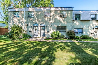 Townhouse sold at 21-271 Thames Street, Ingersoll, Ontario, N5C 3T6 - North - MLS: X12400211