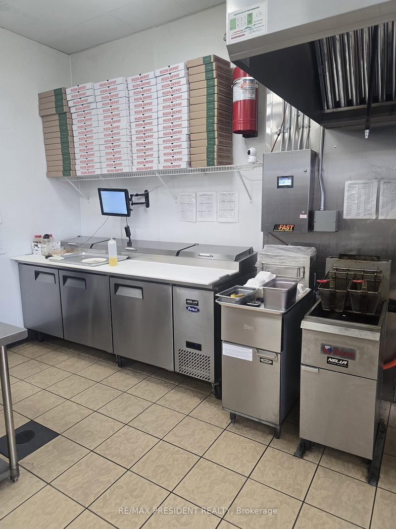 8B - 3510 Schmon Pkwy, Thorold, L2V 4Y6 | Image 3