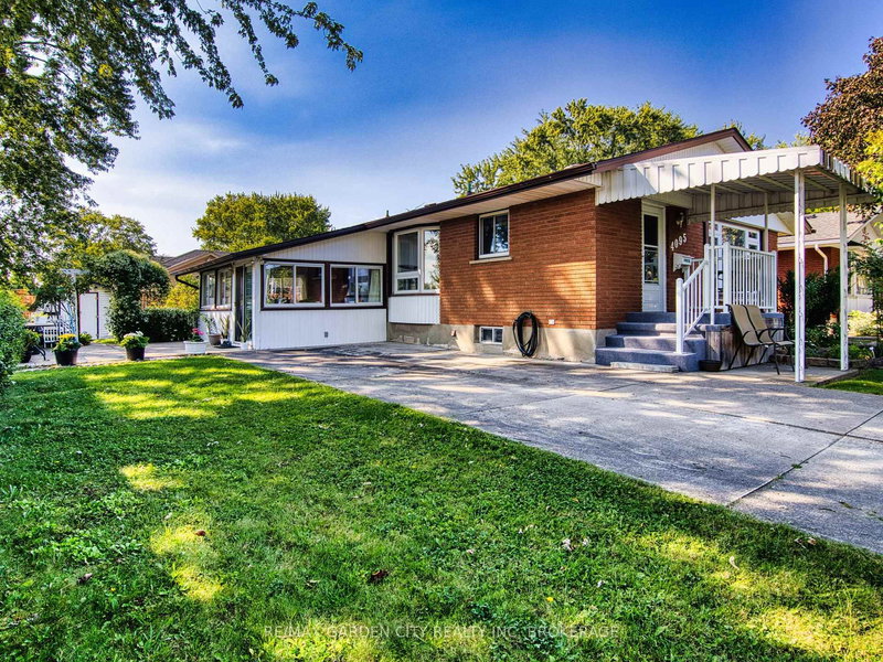 4095 Montcalm Cres, Niagara Falls, L2G 6M1 | Image 3