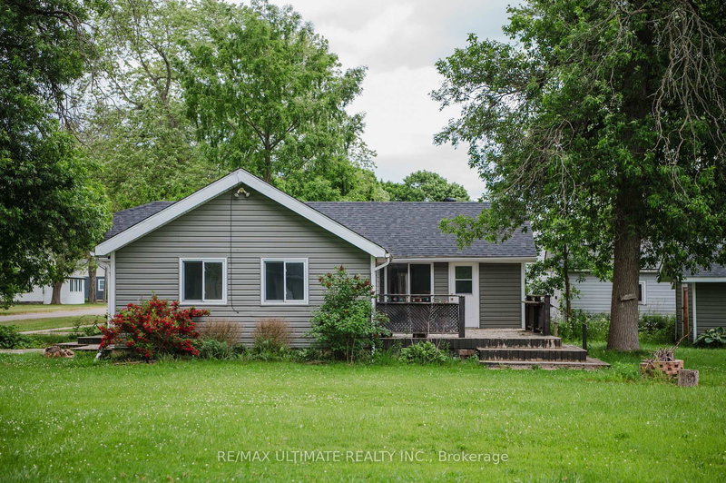 372 Helen St, Fort Erie, L0S 1B0 | Image 2