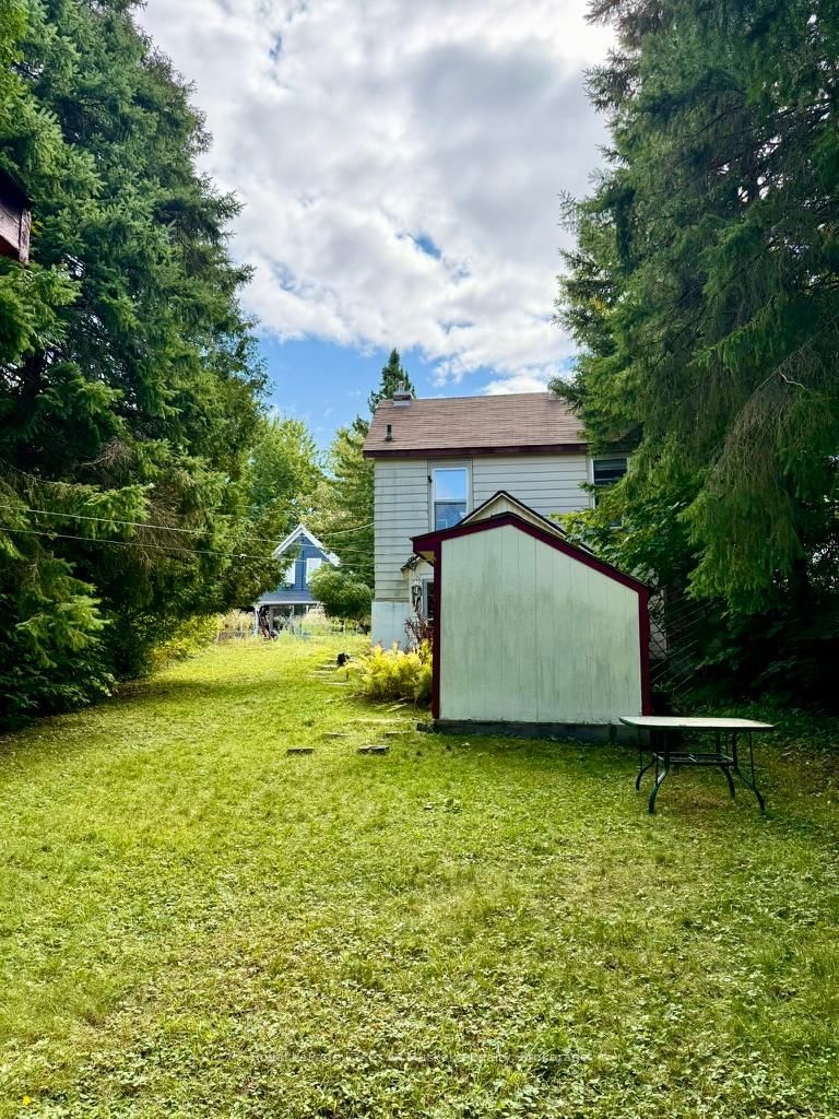 Listing Image 9