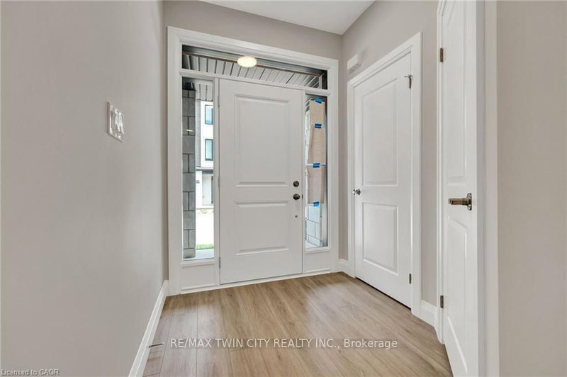 67 - 143 ELGIN St N, Cambridge, N1R 0E1 | Image 2