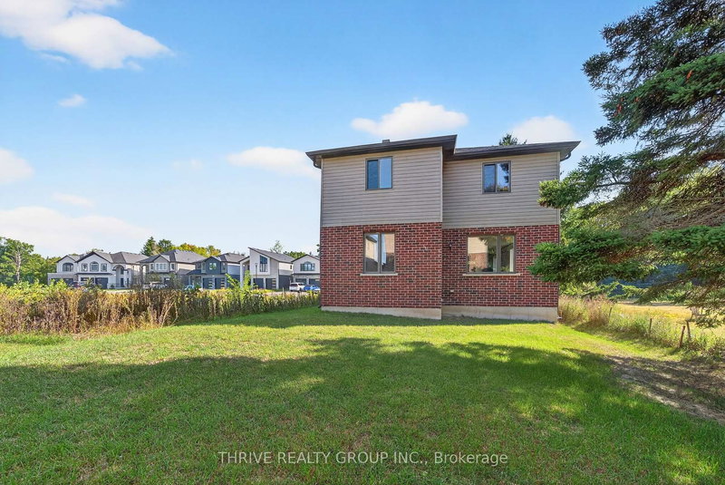 3465 ORIOLE Circ E, London South, N6N 1K6 | Image 3