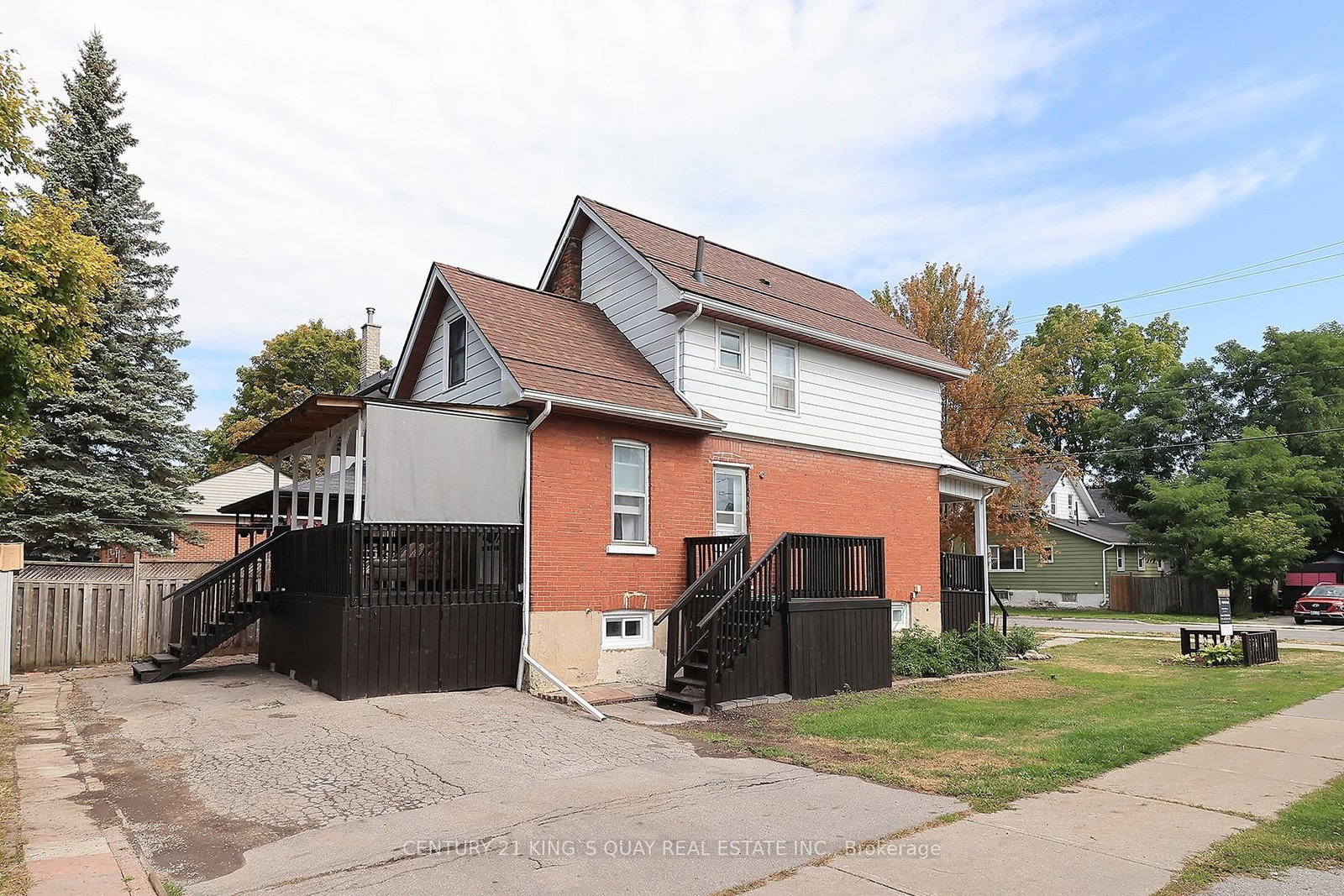 Listing Image 5