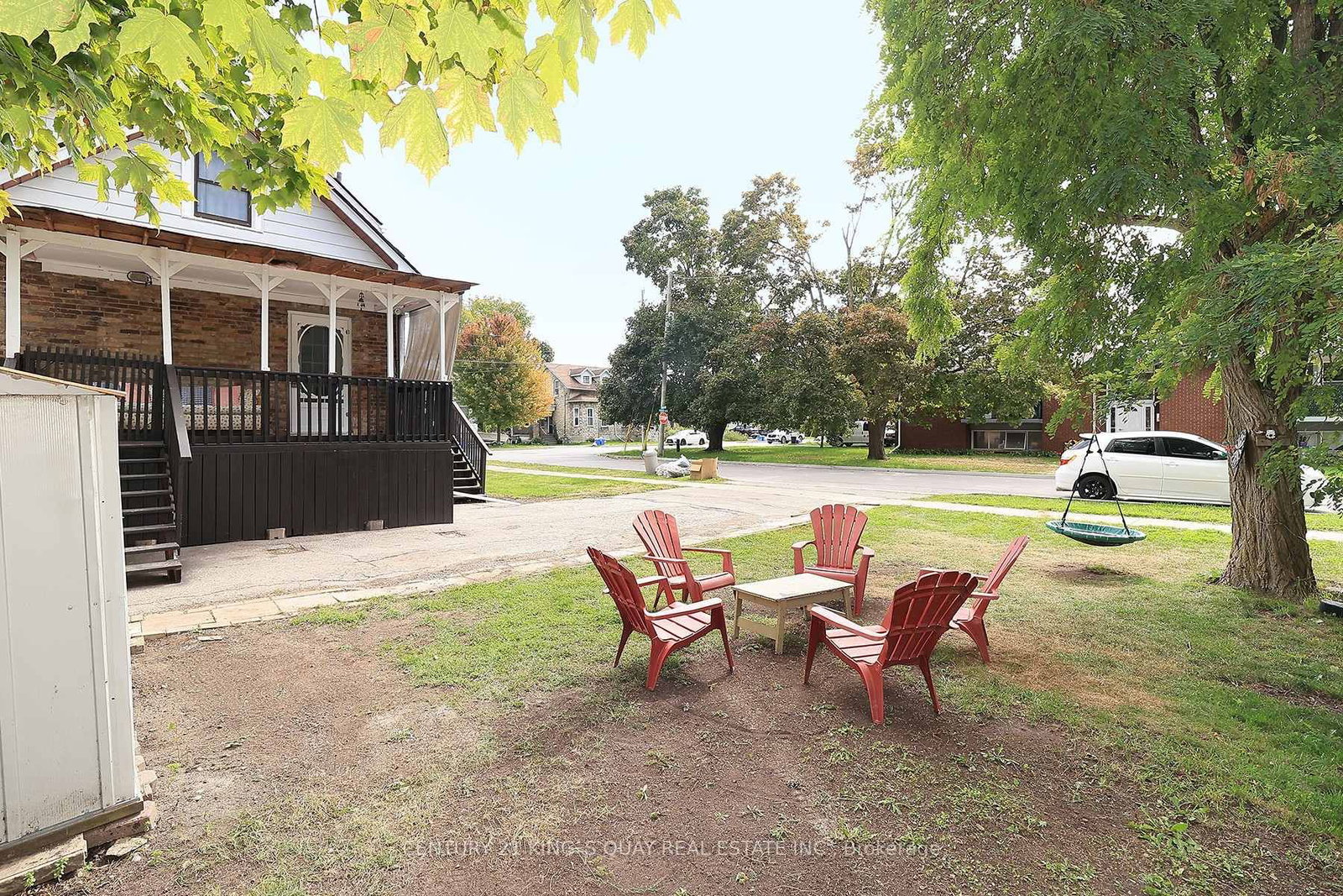 Listing Image 7