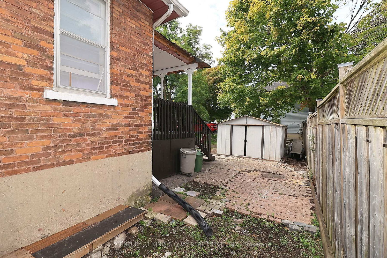 Listing Image 9