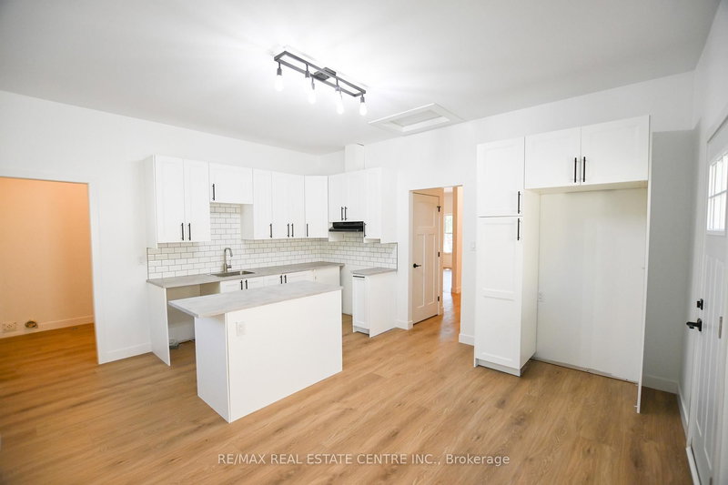 284 Darling St, Brantford, N3S 3X6 | Image 2