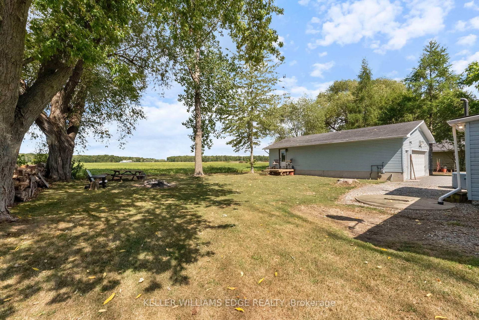 Listing Image 44