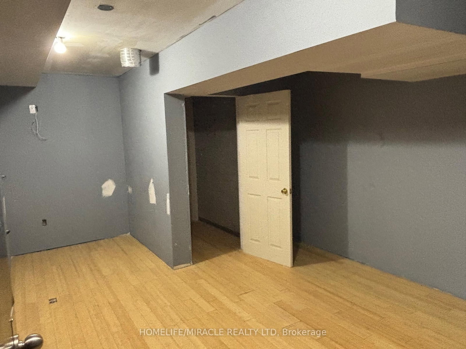 5890 Main Street - Photo 19