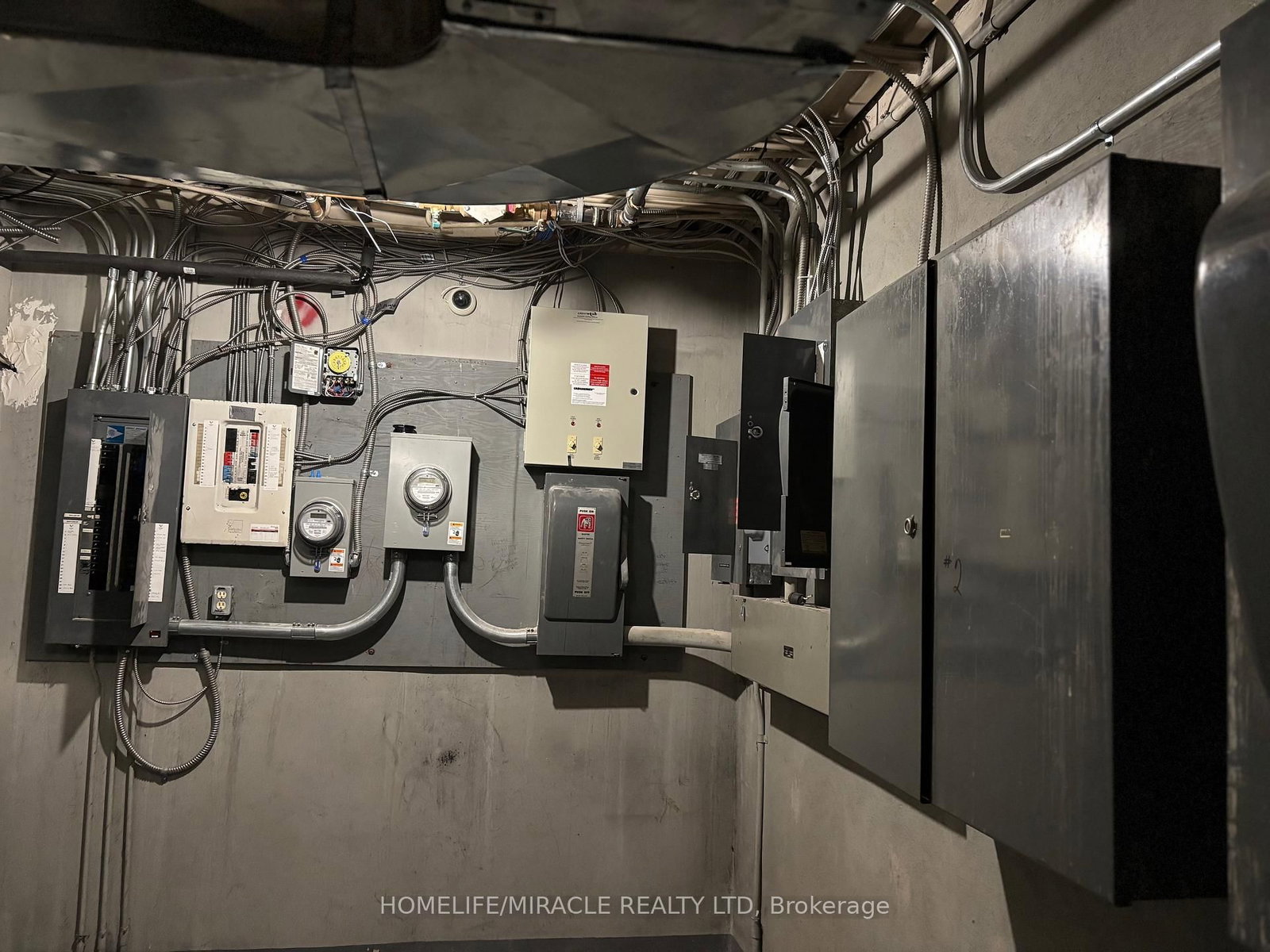 5890 Main Street - Photo 22