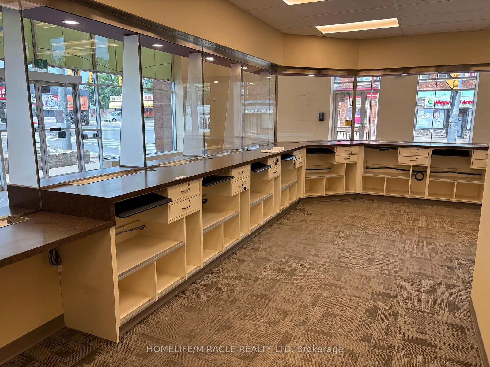 5890 Main Street - Photo 7