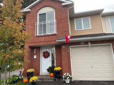 Townhouse leased at 2A MILLRISE Lane, Ottawa, Ontario, K2G 5G1 - Centrepointe - MLS: X12404017