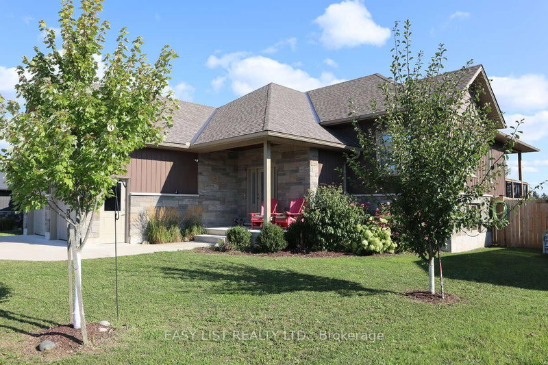 57 Chestnut Hill Cres, Arran-Elderslie, N0H 2N0 | Image 2