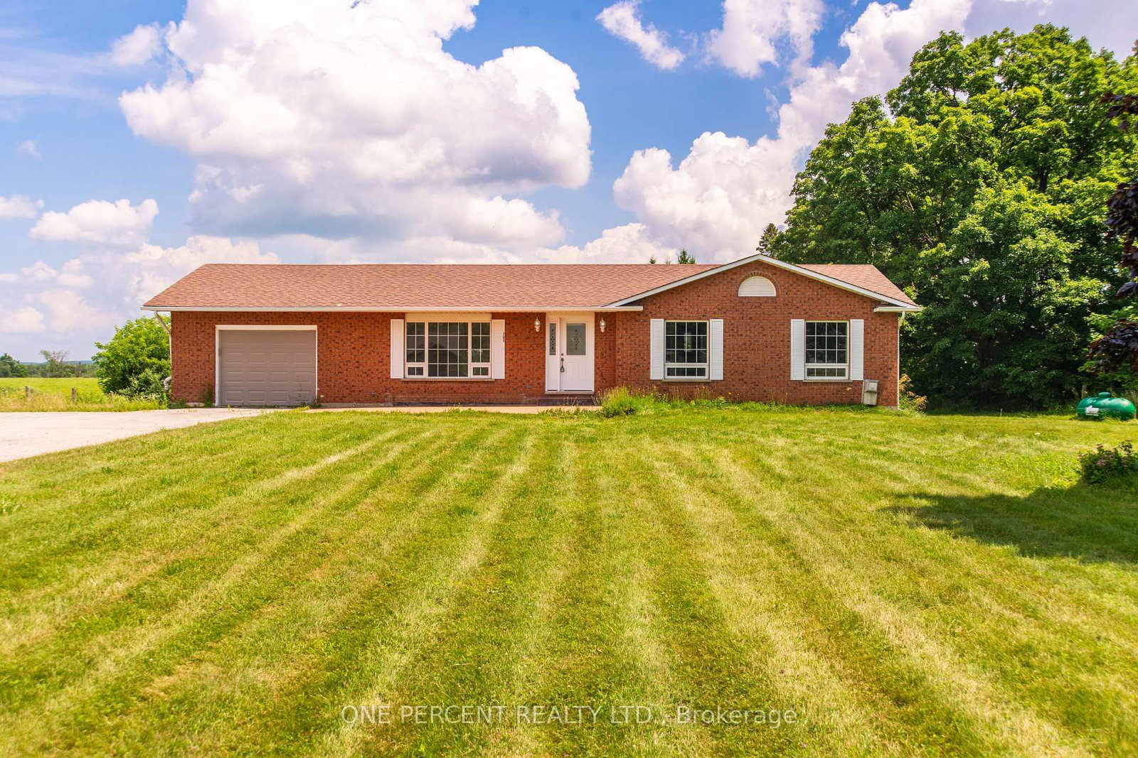 Listing Image 43