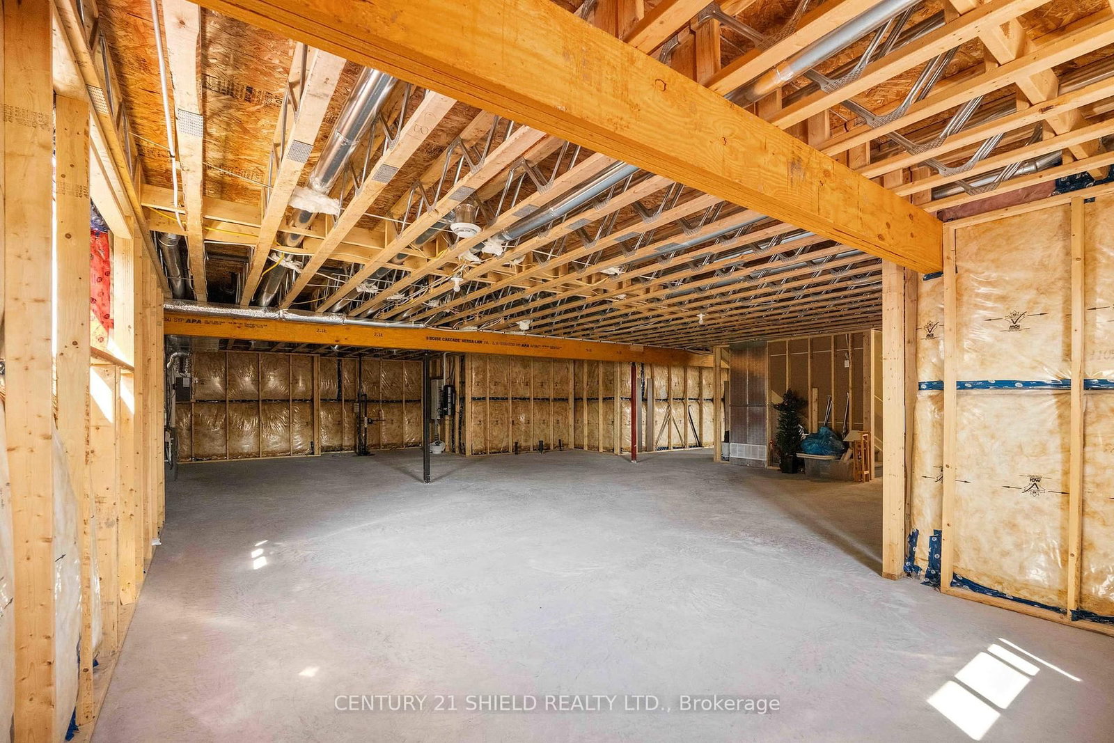 Listing Image 47