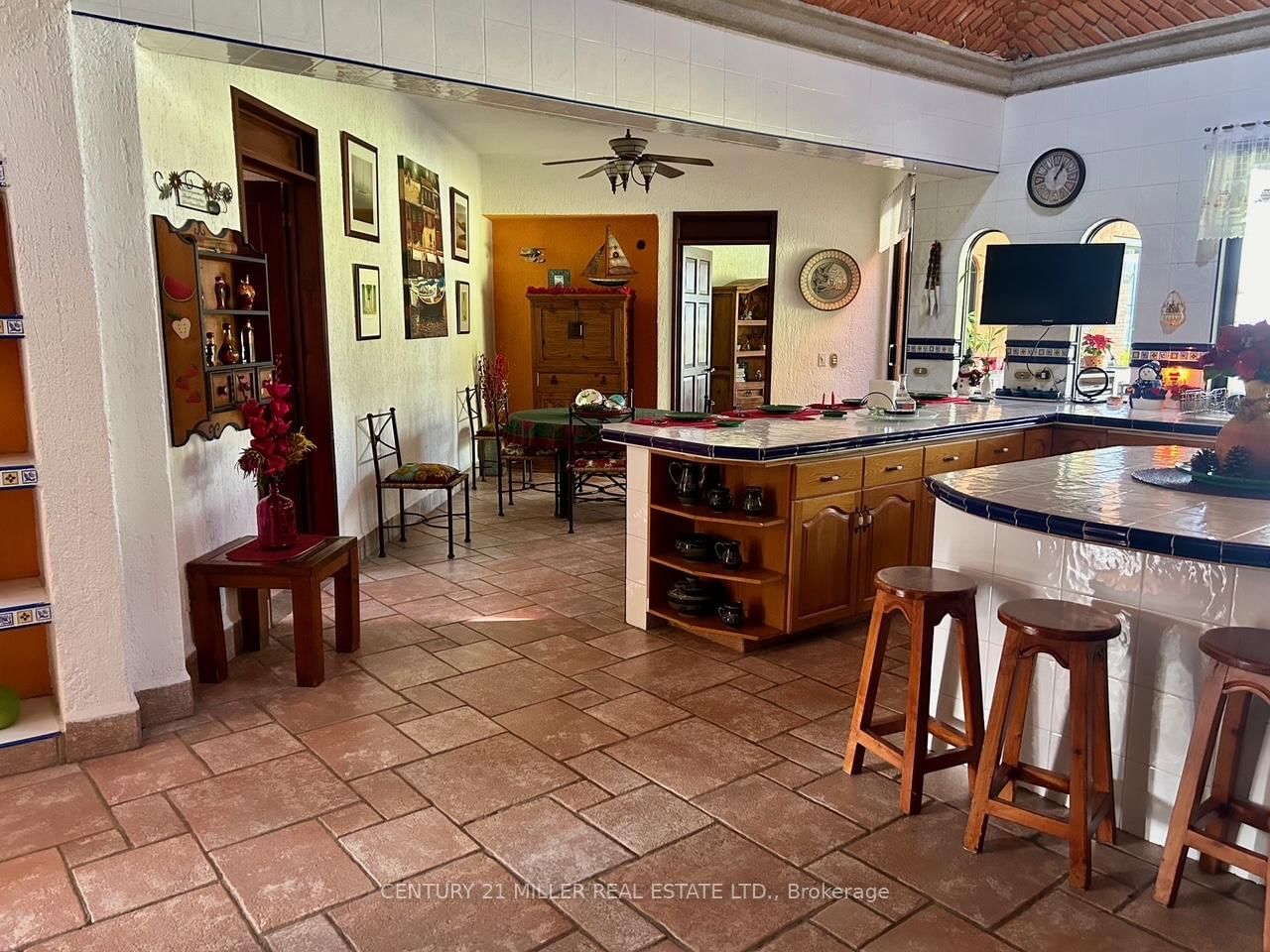 37 Cerrada Vista Hermosa • Mexico photo 12