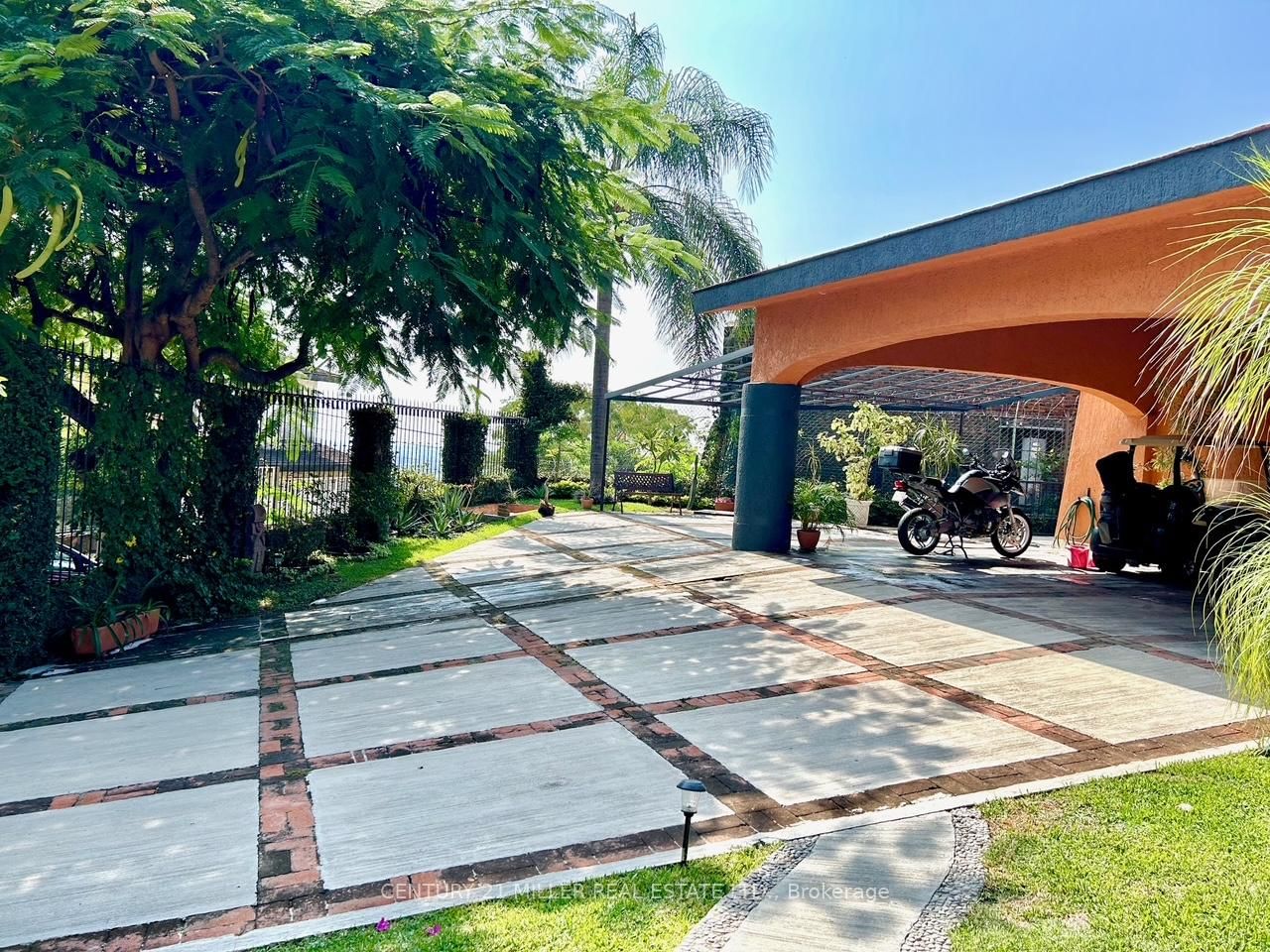 37 Cerrada Vista Hermosa • Mexico photo 43
