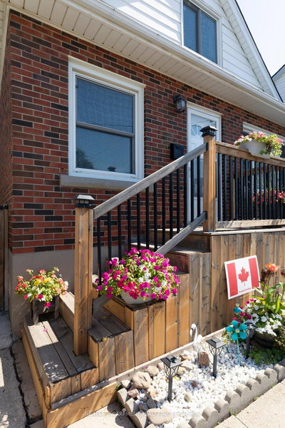 118 Julian Avenue — photo 4