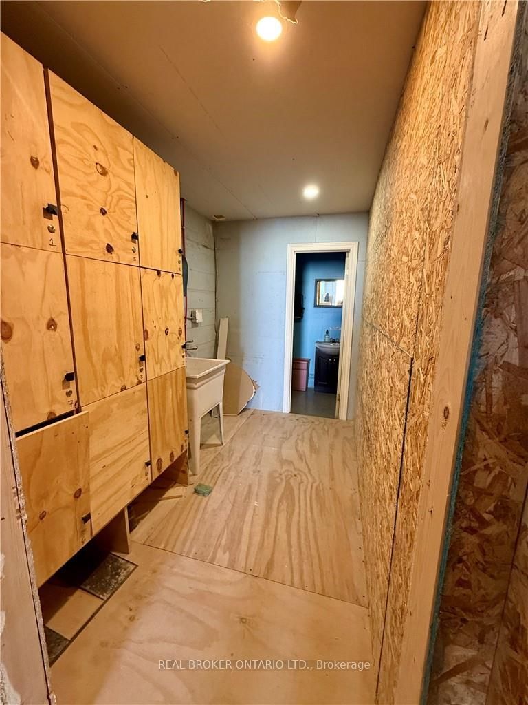 1,2,3 South - 94 Dunkirk Rd, St. Catharines, L2P 3H4 | Image 3